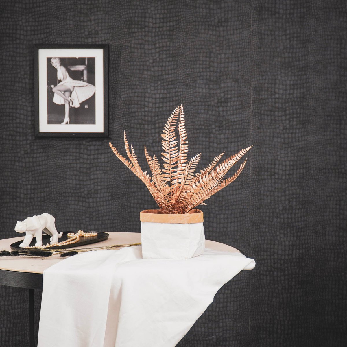 HV Varen met Pot - Goud/Zwart - 15x30x45cm