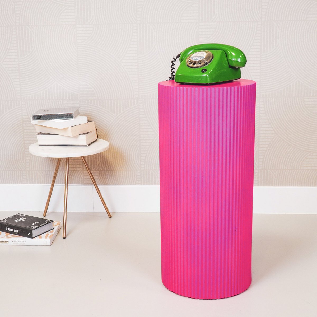 Bijzettafel / pilaar -cilinder - MDF - neon roze - 30x65cm