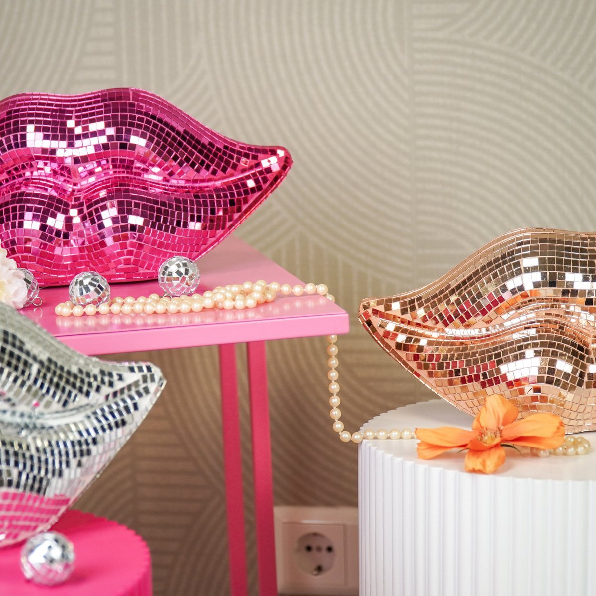 Ornament - Disco Lip - Glas - Roségoud- 29x10x13,5 cm