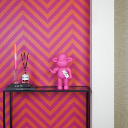 Ornament - hang los aap beeldje 'de legende'- polyresin - roze - 20,5x13,5x35cm